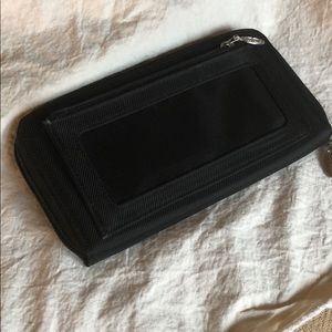Black Wallet